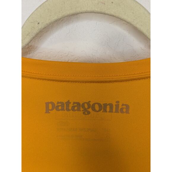 Patagonia Mens Small Capilene Daily Shirt Orange Asia Fit Base Layer Hiking - Picture 3 of 4